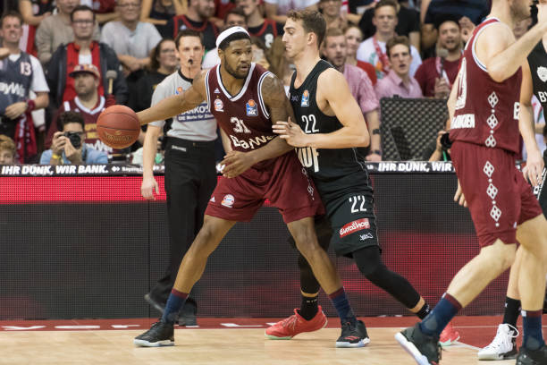 色与未来意 色与未来意