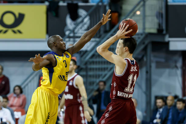 通过观看队 通过观看队